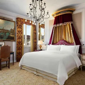 Hotel The St. Regis