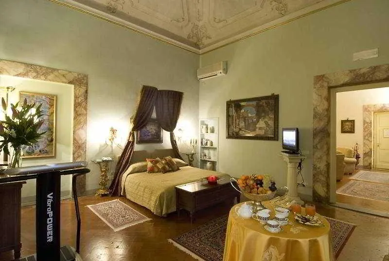 Palazzo Magnani Feroni, All Suite - Residenza D'Epoca Florence Italy