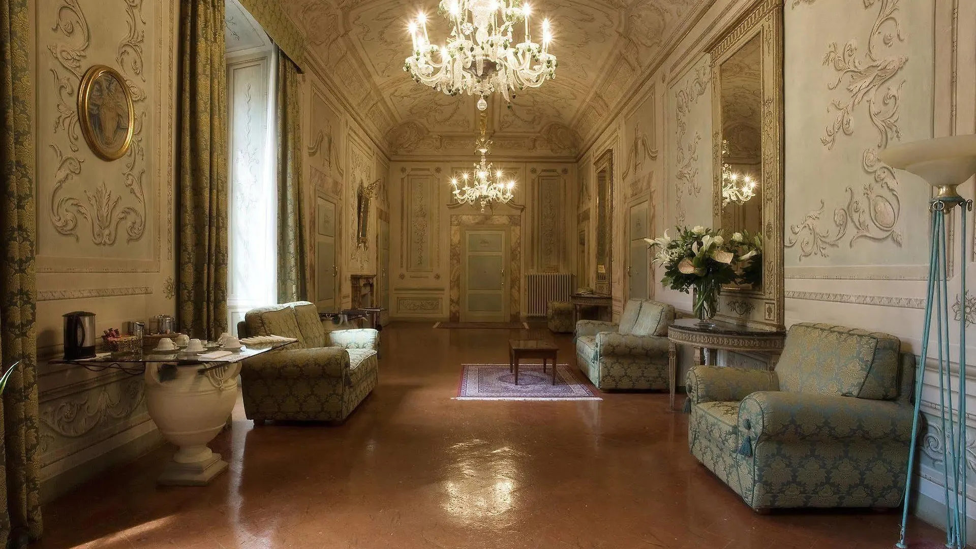 Palazzo Magnani Feroni, All Suite - Residenza D'Epoca Florence Hotel