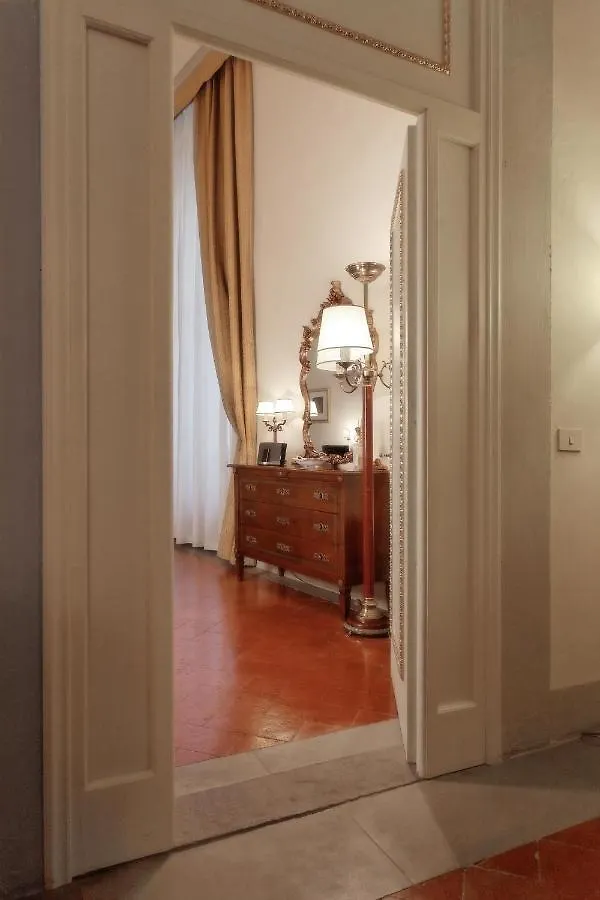Palazzo Magnani Feroni, All Suite - Residenza D'Epoca 피렌체 호텔